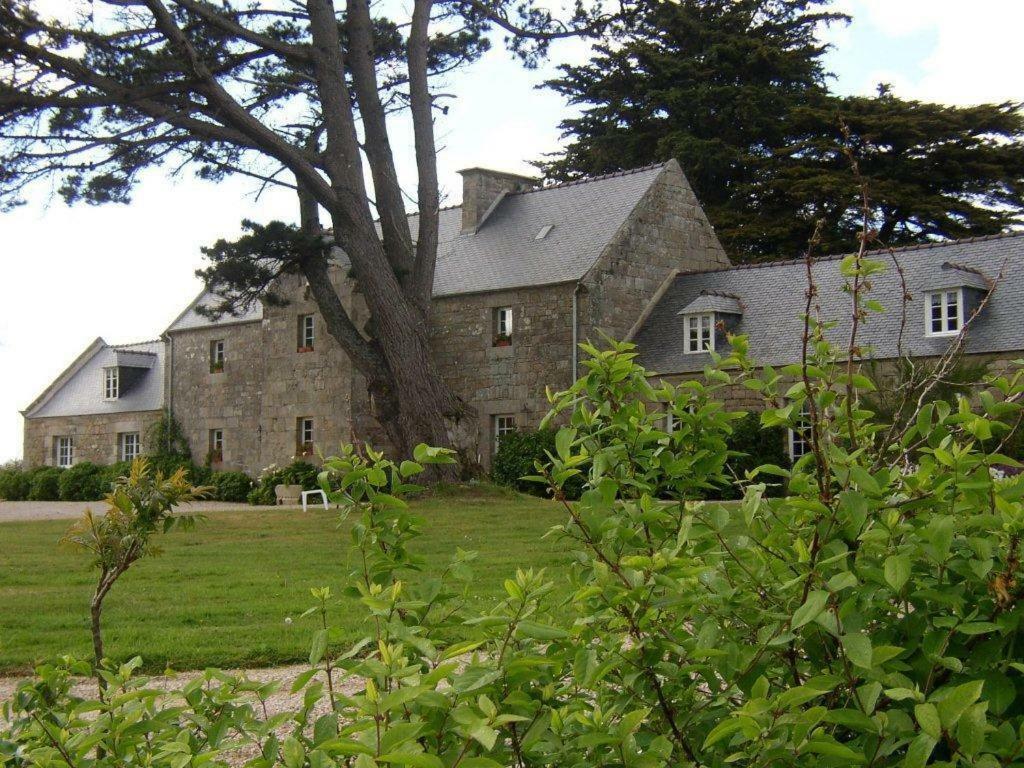 Bed and Breakfast Manoir De Kerliviry Cleder Экстерьер фото
