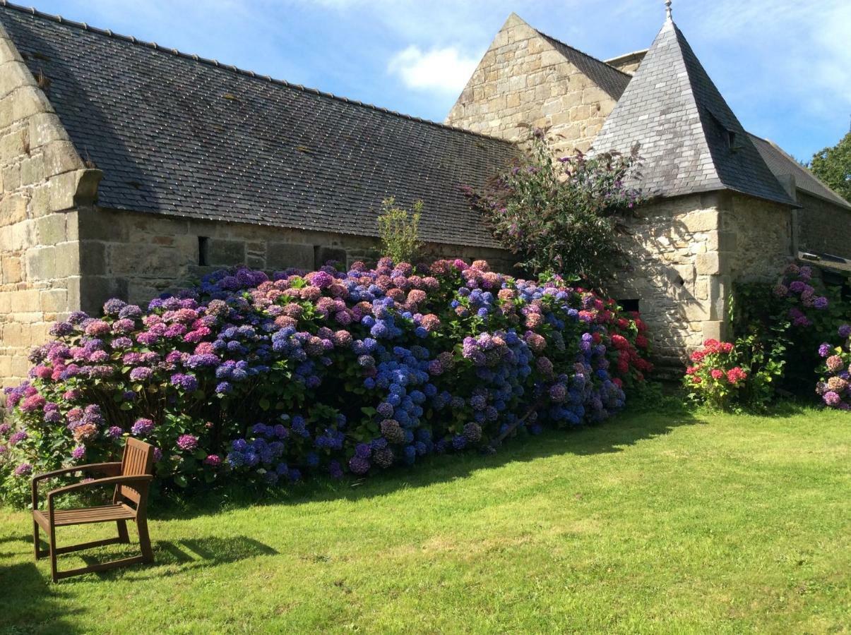 Bed and Breakfast Manoir De Kerliviry Cleder Экстерьер фото
